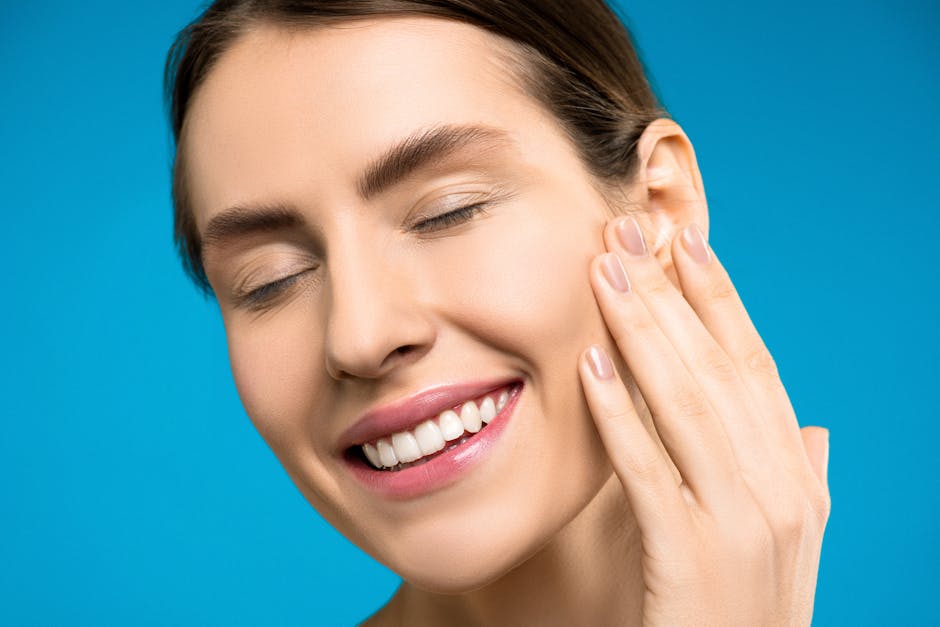How to Keep Your Eyes Moisturized