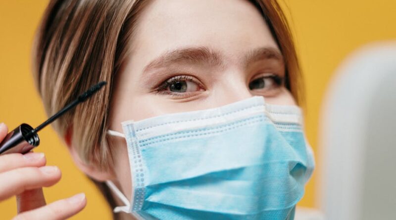 Best Practices for Eye Makeup Safety